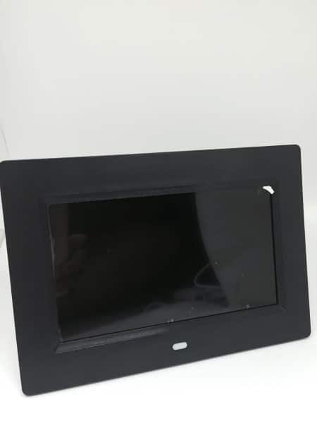 digital photo frame